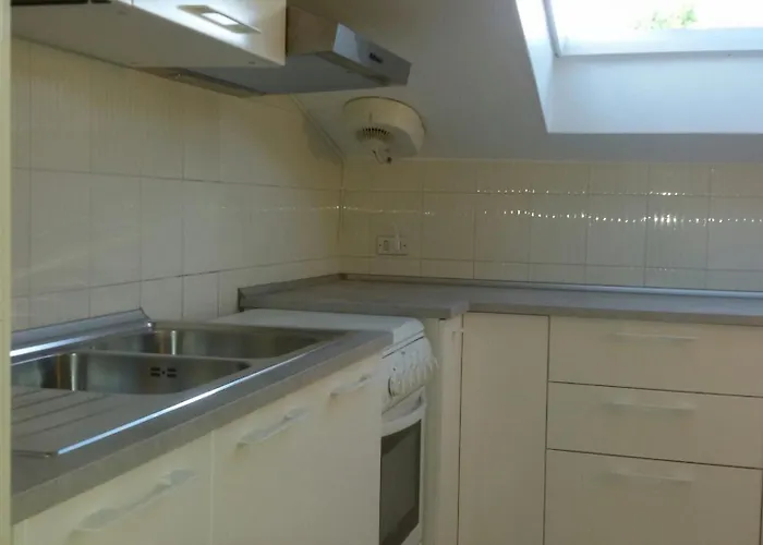 Mansarda Luminosissima Vicino Al Mare פסארו