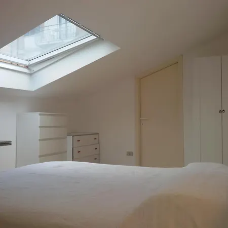 Mansarda Luminosissima Vicino Al Mare بيزارو