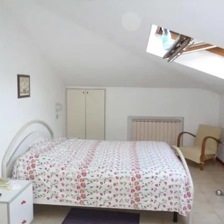 Apartamento Mansarda Luminosissima Vicino Al Mare Pesaro